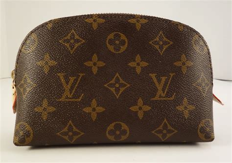 louis vuitton cosmetic pouch replica|louis vuitton truth makeup pouch.